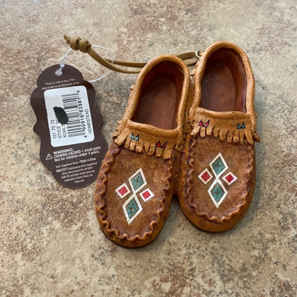 NWT Moccasins Christmas‎ tree Ornament
